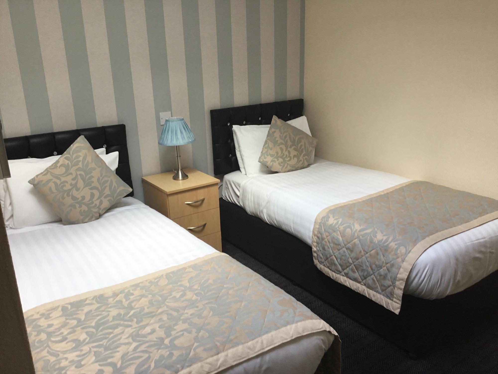 The Elgin Kintore Arms, Inverurie - Heritage Hotel Since 1855 Экстерьер фото