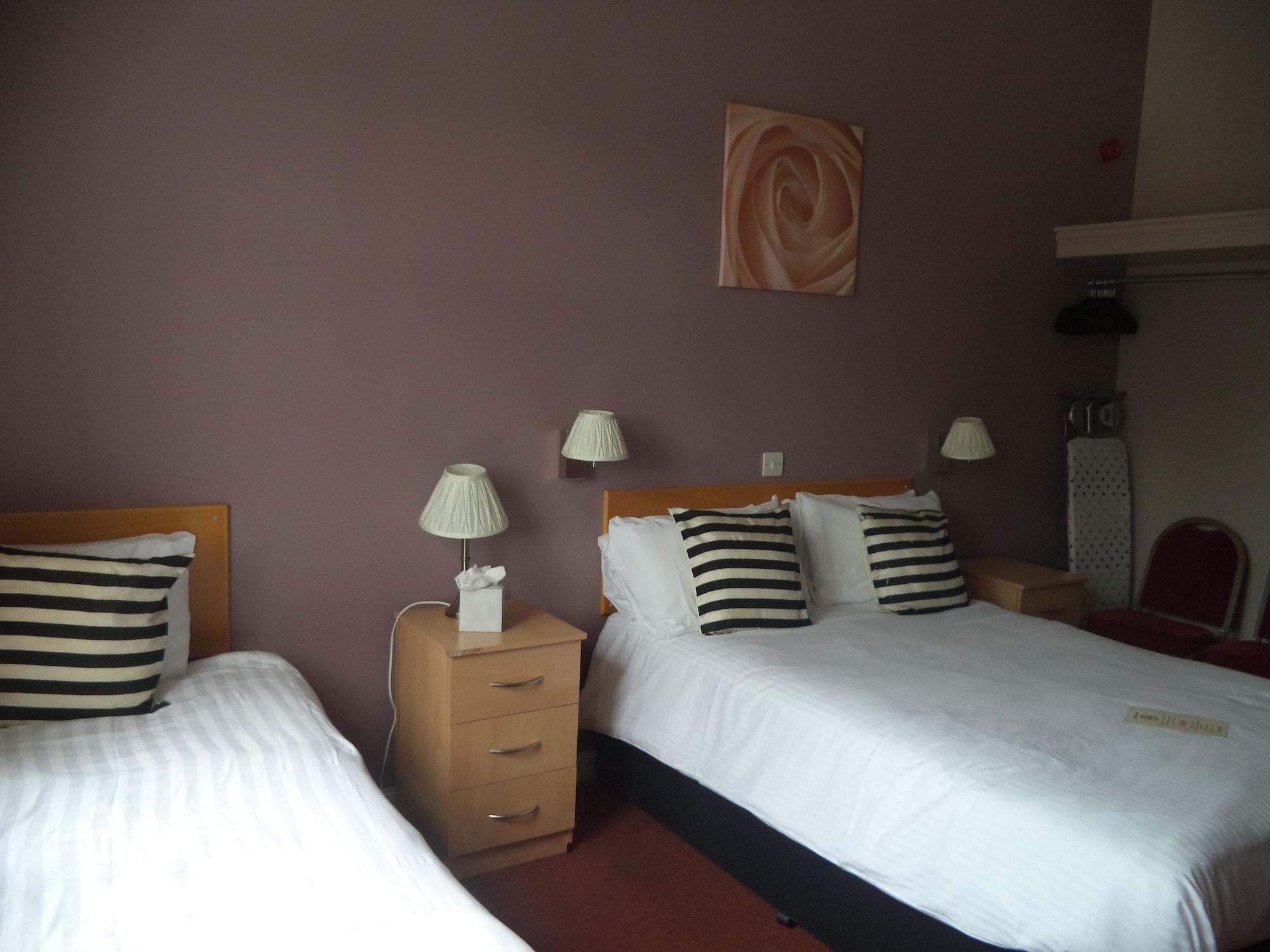 The Elgin Kintore Arms, Inverurie - Heritage Hotel Since 1855 Экстерьер фото